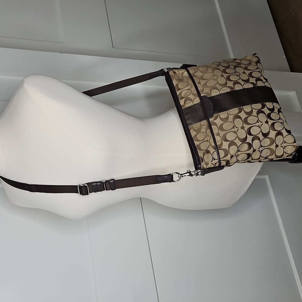 Authentic Coach Monogram Leather SOHO Crossbody Shoulder Bag